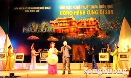 “Văn học nghệ thuật Thừa Thiên Huế đồng hành cùng di sản” 